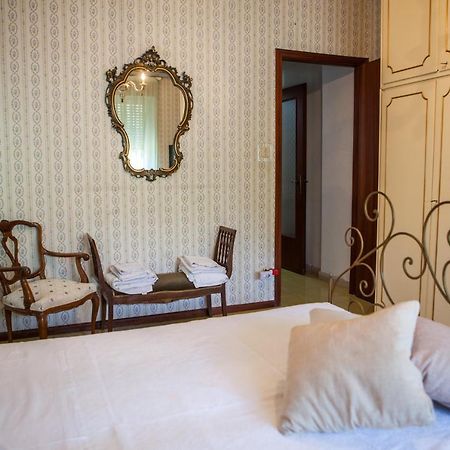 Bed and Breakfast Un Tuffo Nella Baia Di Capomulini à Acireale Extérieur photo